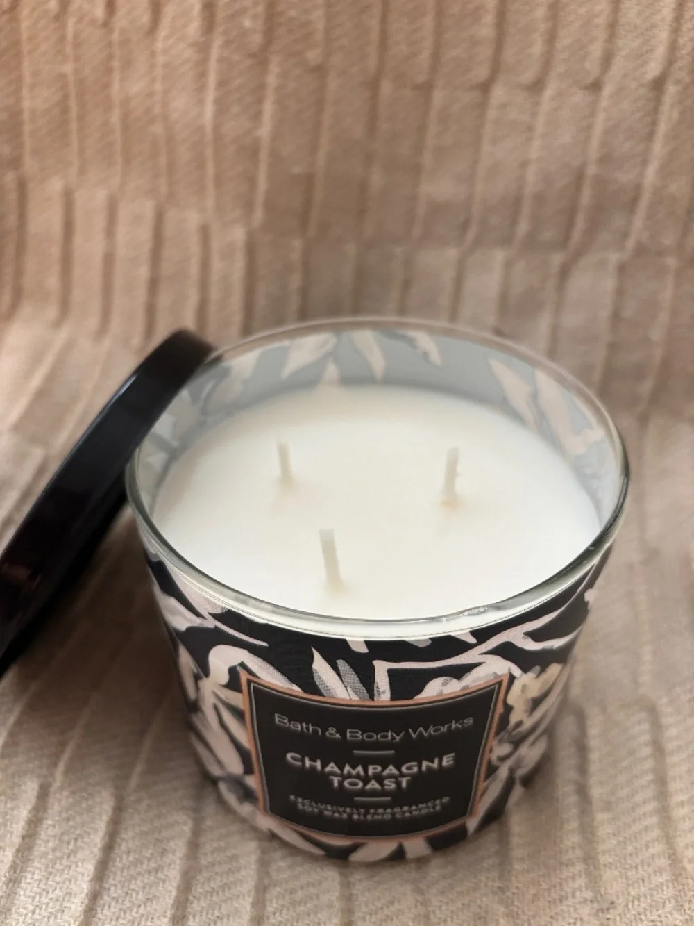 Bath and Body Works Champagne Toast 14.5oz Candle